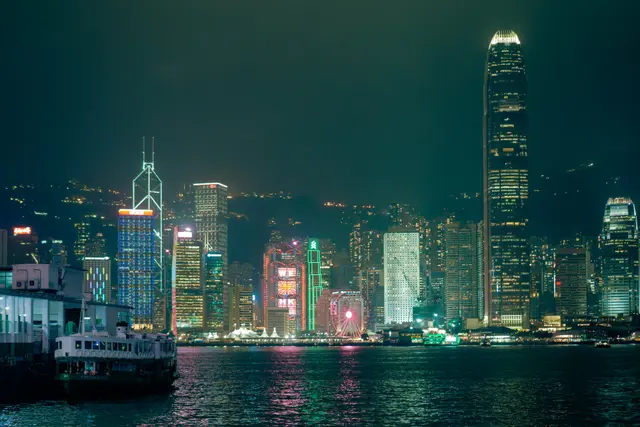Hong Kong Airport WiFi: Free Access and How to Connect (2026)
