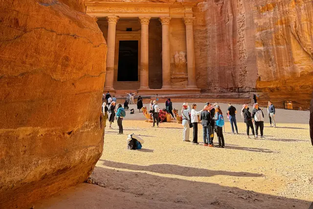 Beste eSIM für Jordanien (2026): Tarife und Netzabdeckung